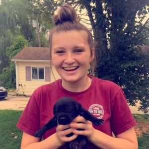 Meet your Posher, Katelyn